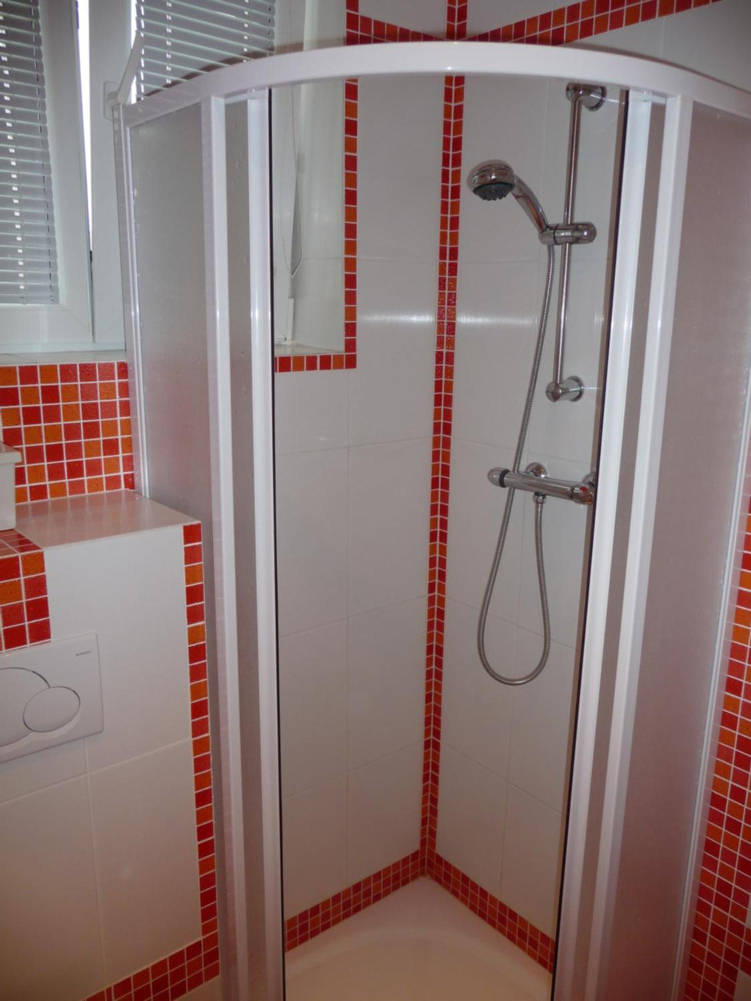 Red Apartment Μπρατισλάβα Εξωτερικό φωτογραφία